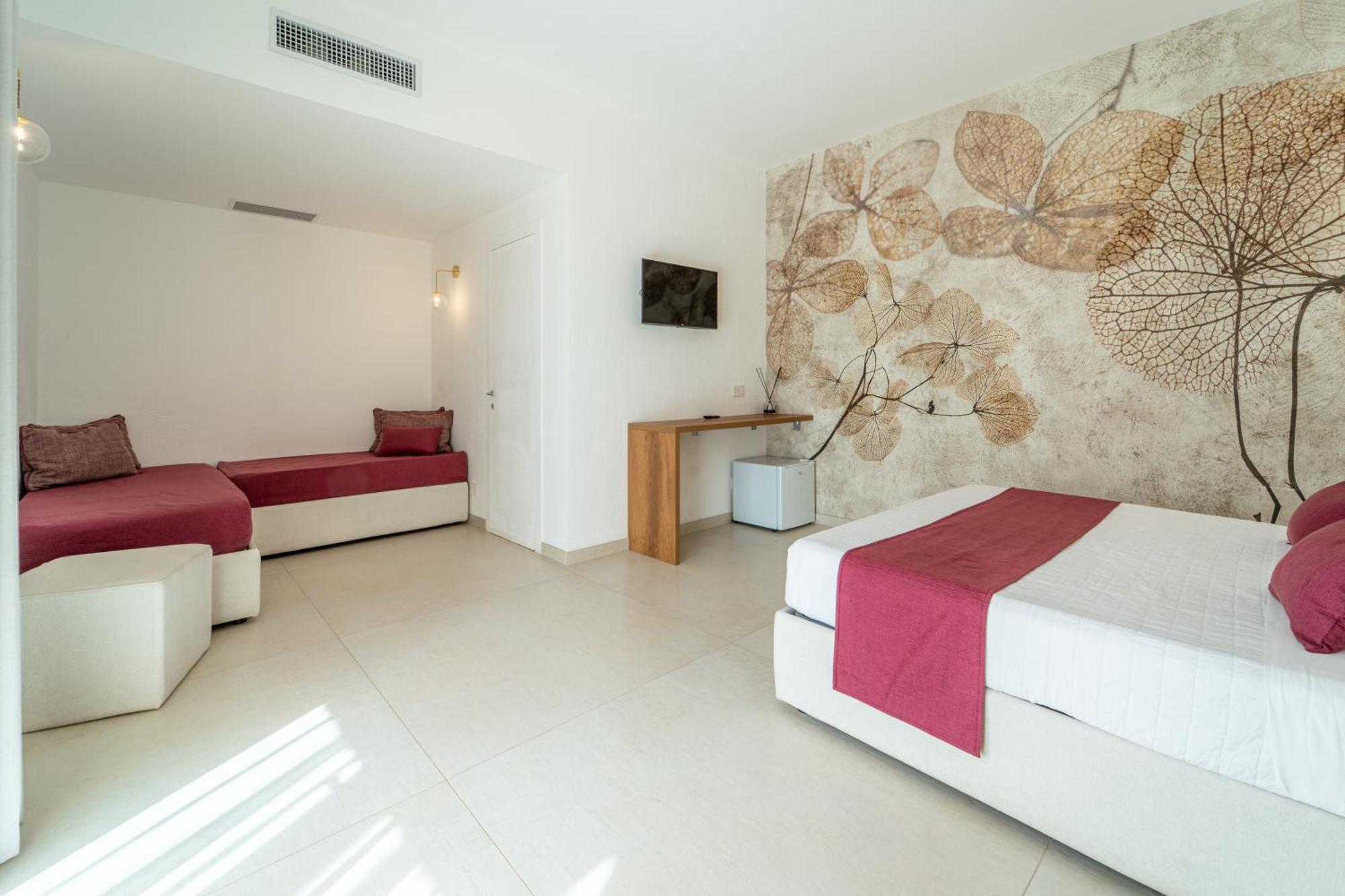 Deluxe Family Room