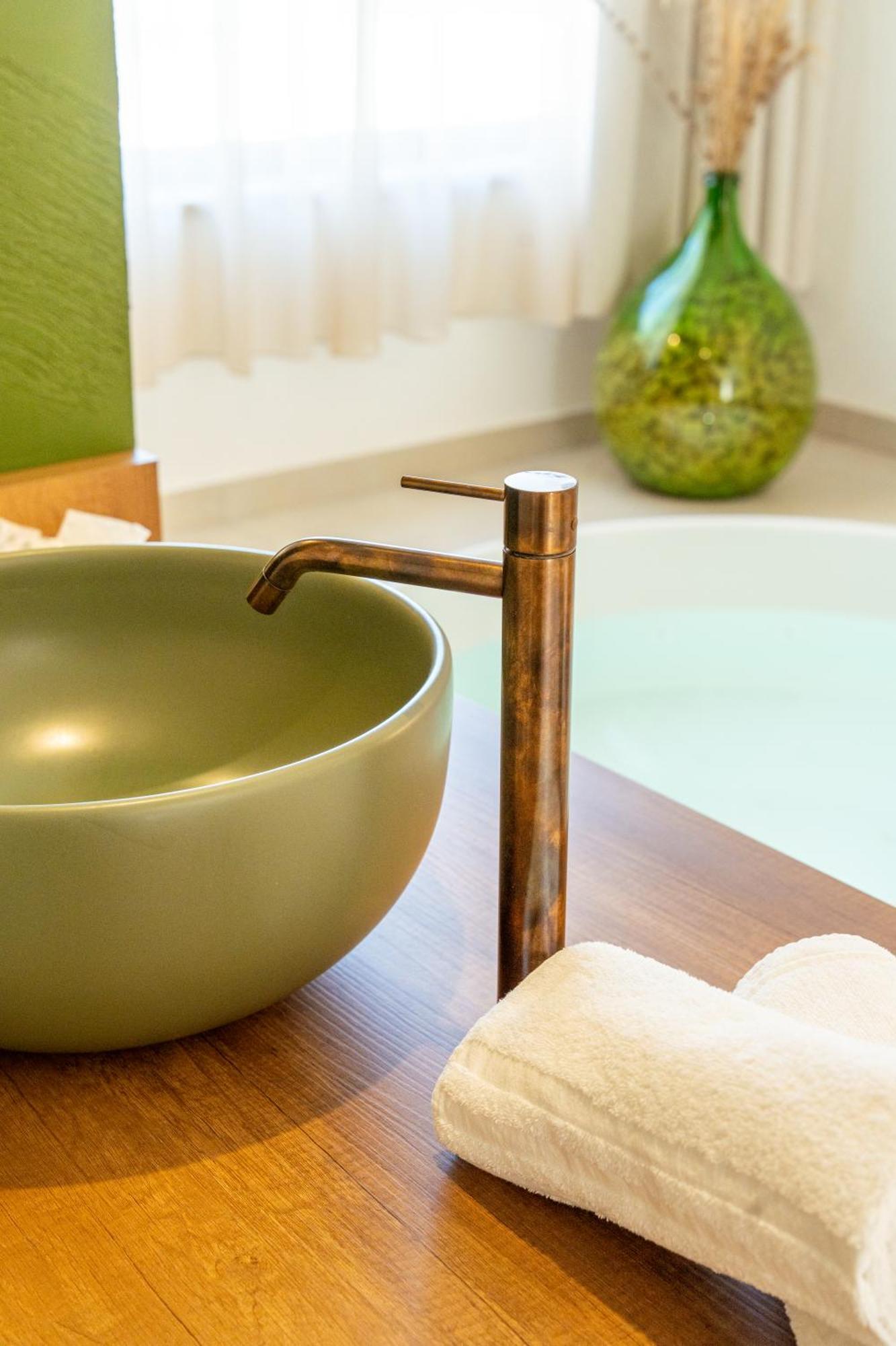 Suite Hot Tub