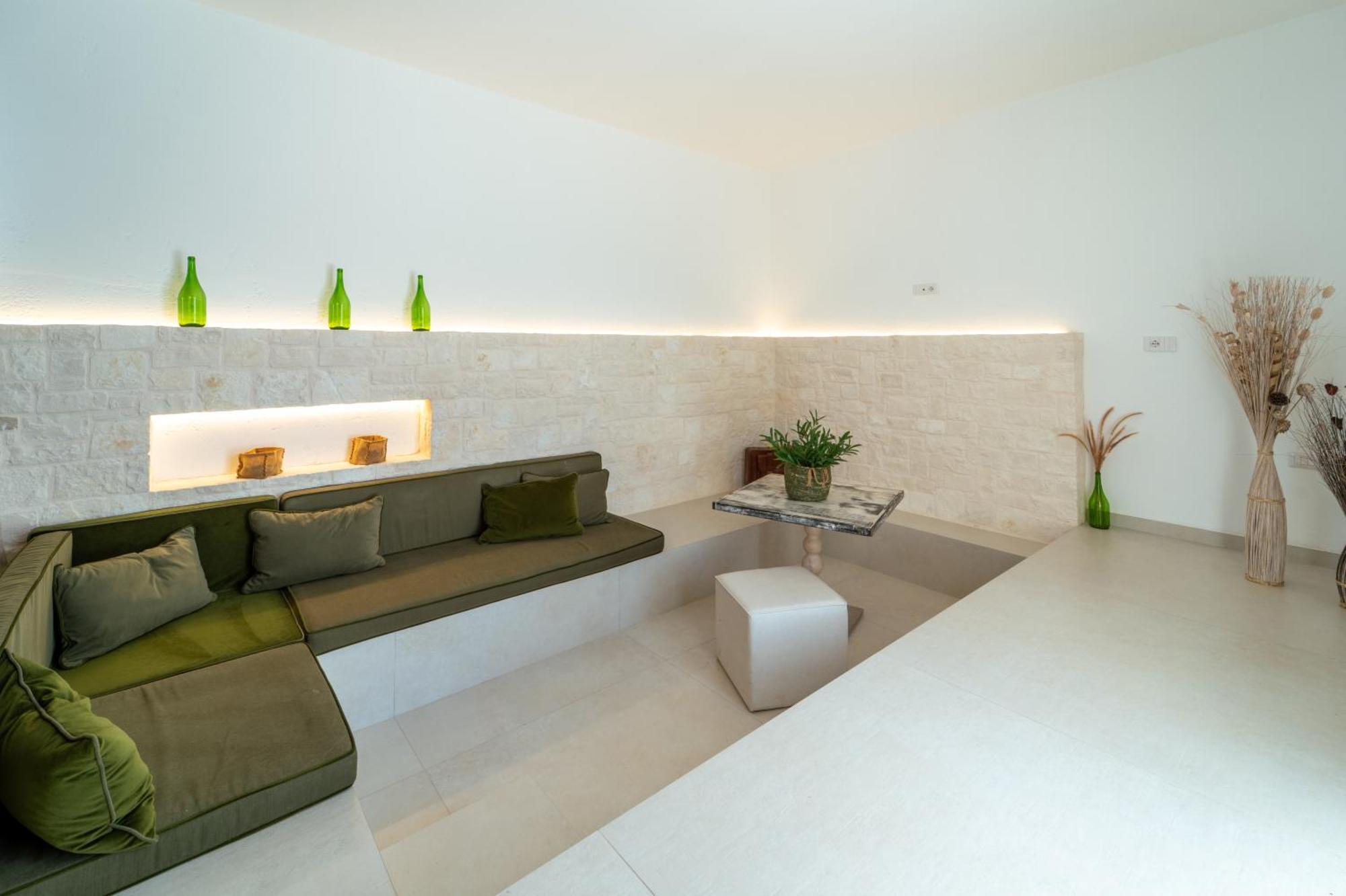Suite Hot Tub