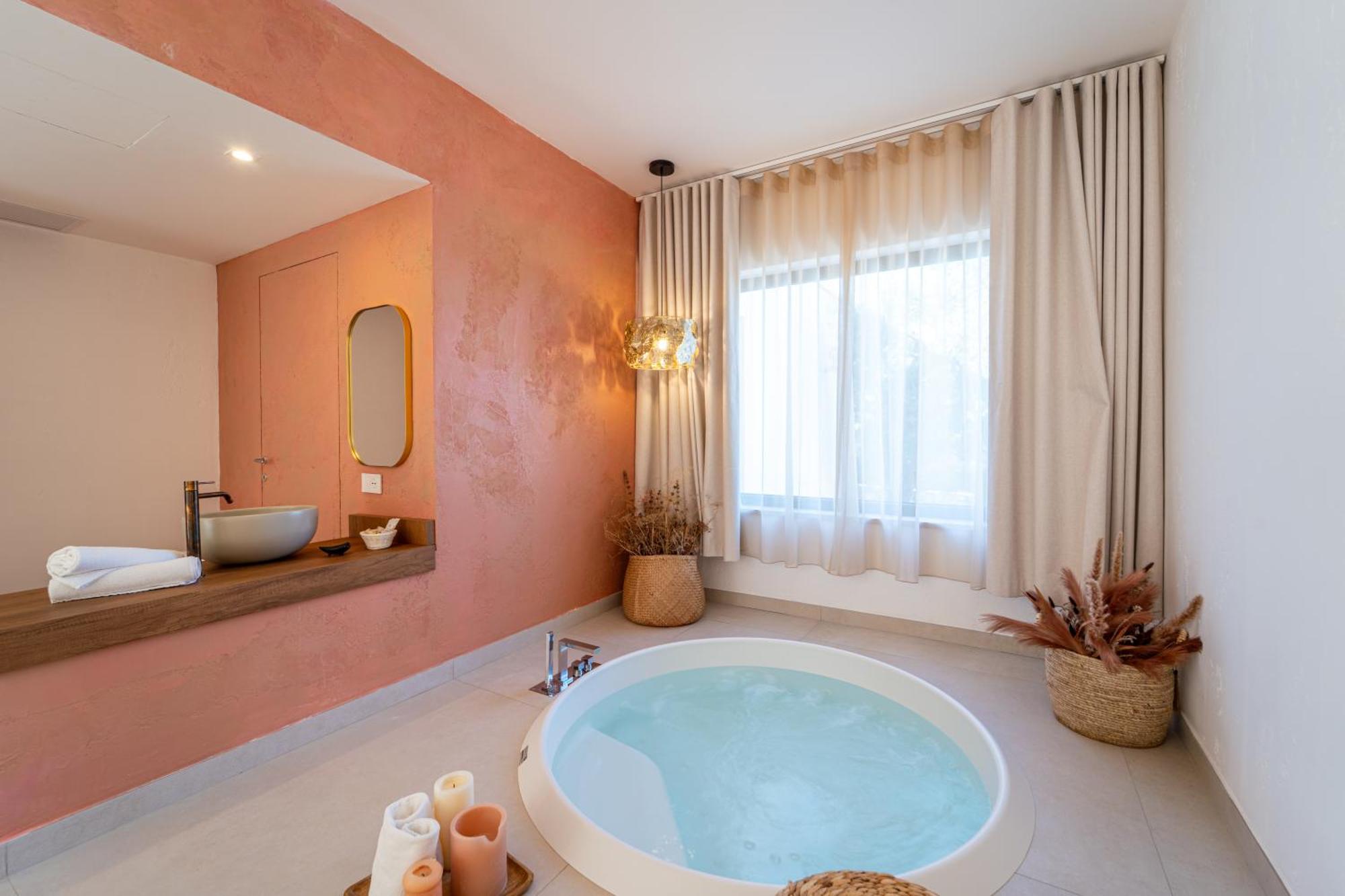 Suite Hot Tub